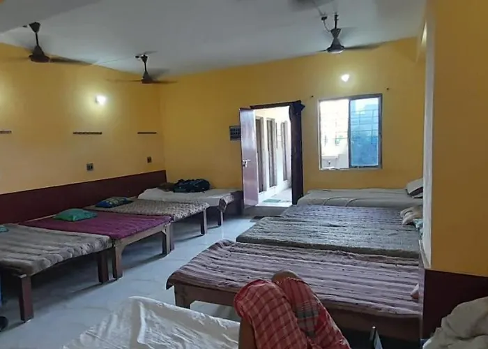 Narendra Niketan Hotel Kolkata