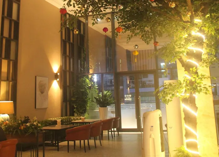 Lanura Apartments And Hotel Ho Chi Minh City