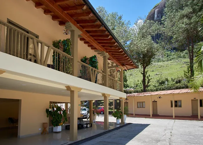 Mansion By Bernalo Hotels Guatapé