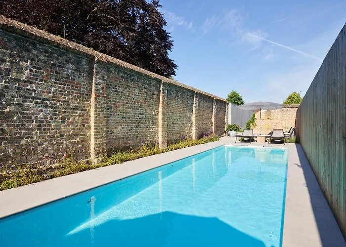 Notarishuys "Pure Hotel" Diksmuide