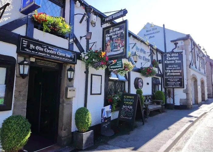 Ye Olde Cheshire Cheese Inn Castleton 