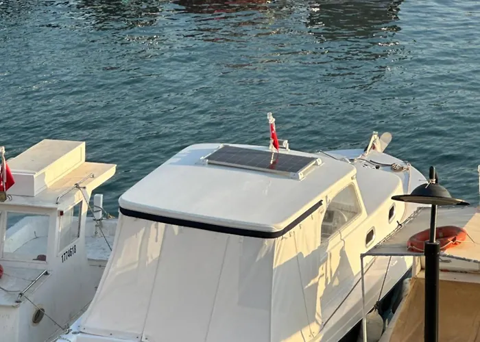 Ufuk Hotel Çeşme
