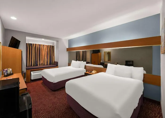 Econo Lodge Inn & Suites Mesquite - Dallas East