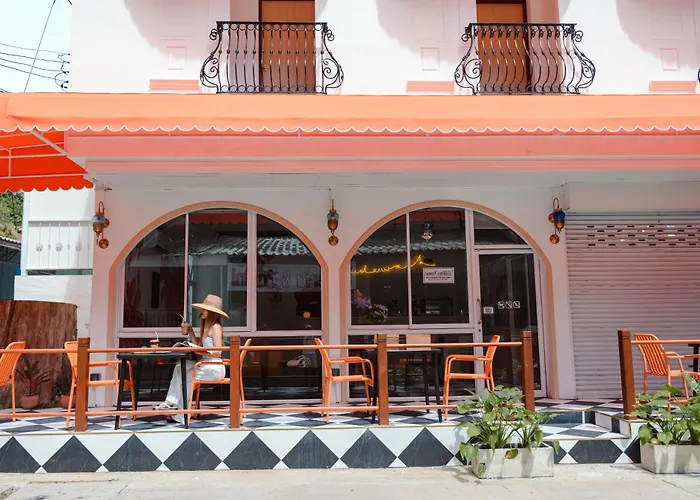 Sidewalk Boutique Hotel Koh Samet