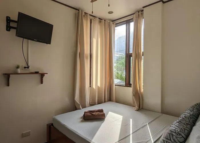 Devayn'S Inn El Nido