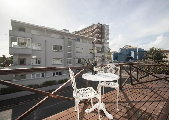 Spring Tide Inn By Ctha Cape Town