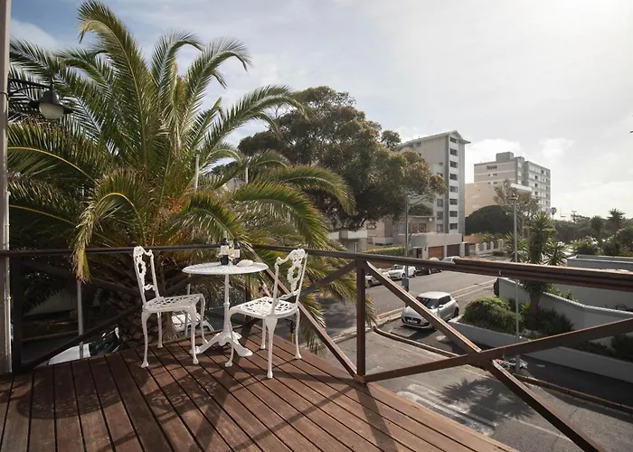 Spring Tide Inn By Ctha Cape Town