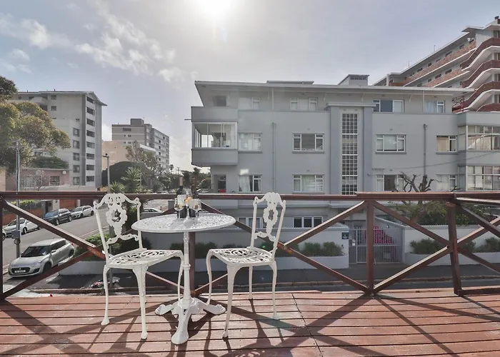 Spring Tide Inn By Ctha Cape Town