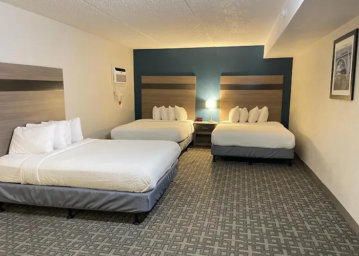 Days Inn & Suites By Wyndham Spokane