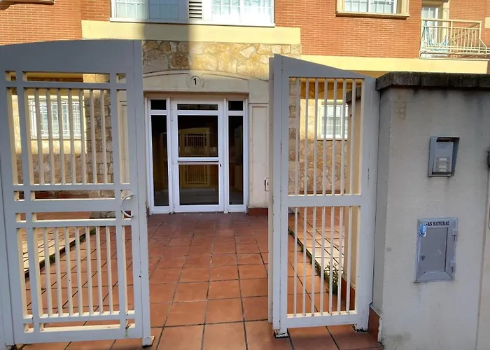 Aparthotel Aljama Burgo