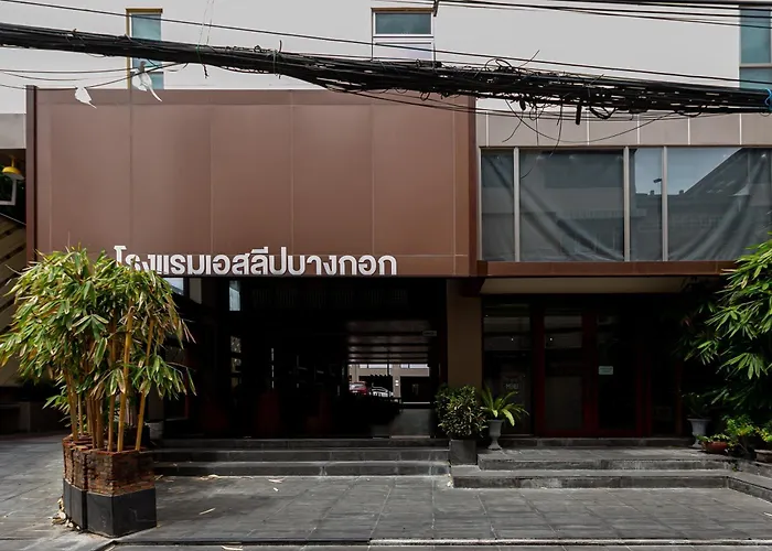 A Sleep Bangkok Sathorn Hotel