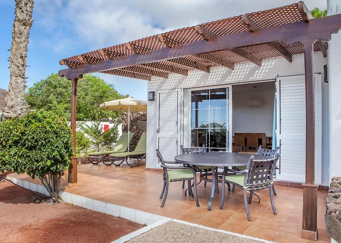 Aparthotel Jardines Del Sol à Playa Blanca 