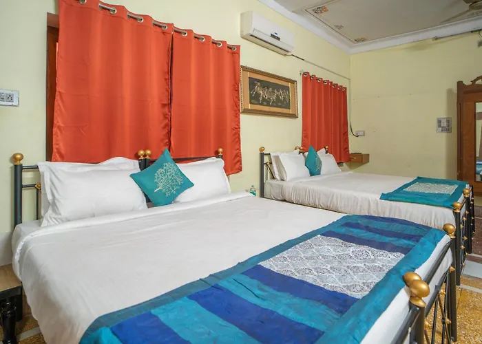 Hotel Ambavgarh Palace Udaipur