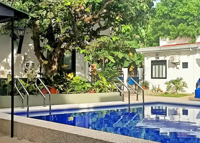 Alona Whitehouses Resort Panglao Island