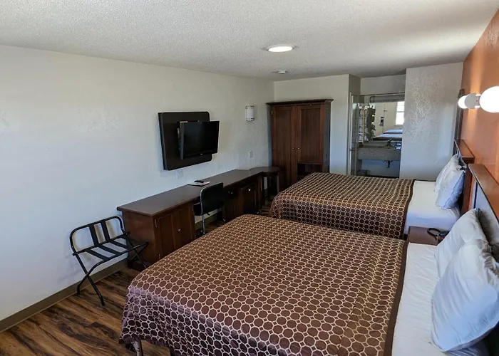 Hillcrest Inn & Suites Ozona