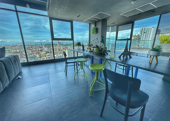 The Base Central Pattaya By Wwc