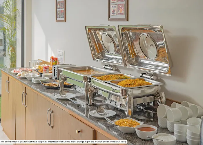 Treebo Premium Embassy Inn Noida