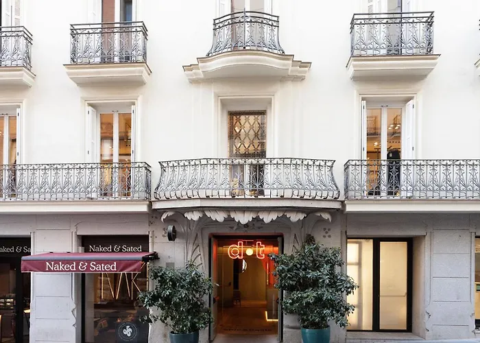 Chic & Basic Dot Hotel Madrid