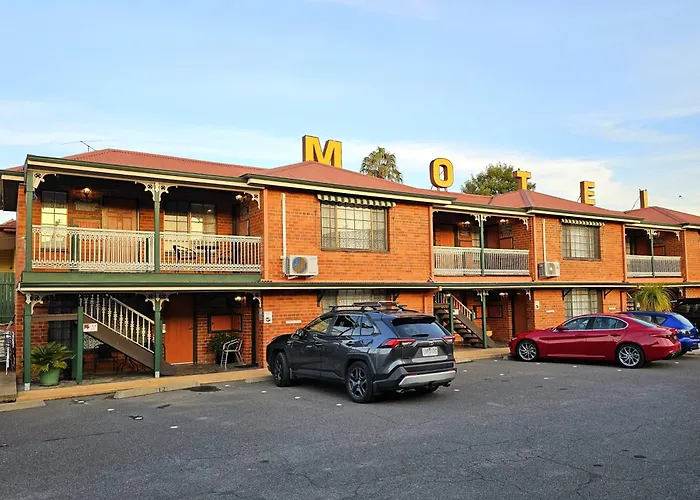 Poet'S Recall Motel Gundagai