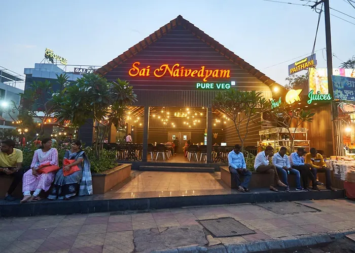 Hotel G-Square - Shirdi
