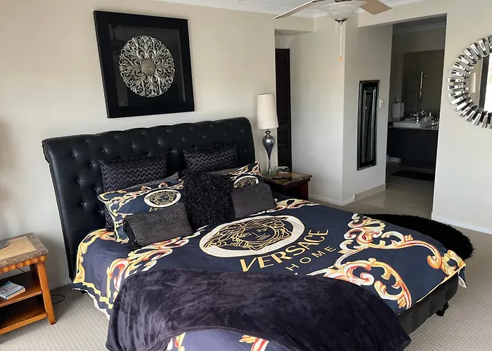 Bella Vista Bed And Breakfast Of Raby Bay Cleveland