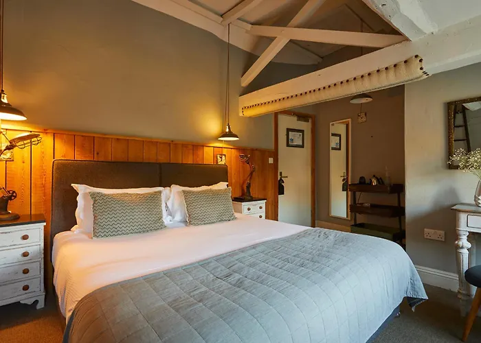 Timbrell'S Yard Hotel Bradford-On-Avon