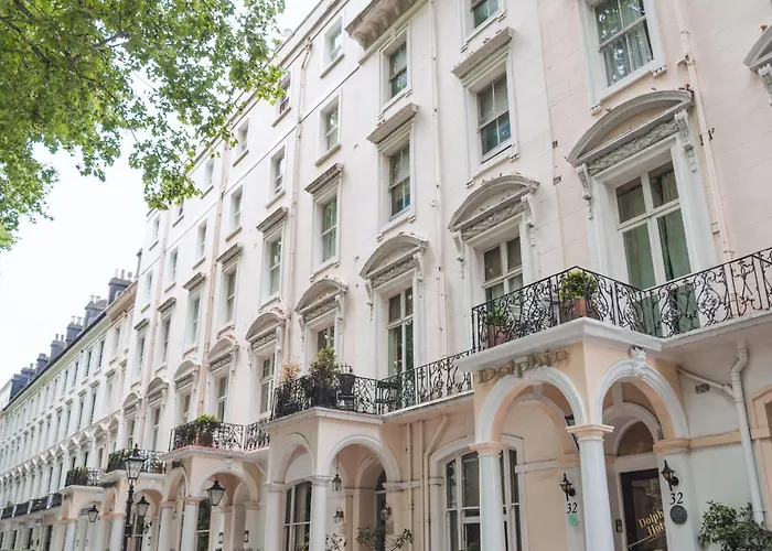 Dolphin Hotel London