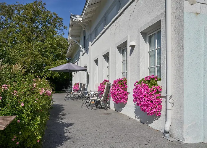 Big Apartment In Guesthouse Baden