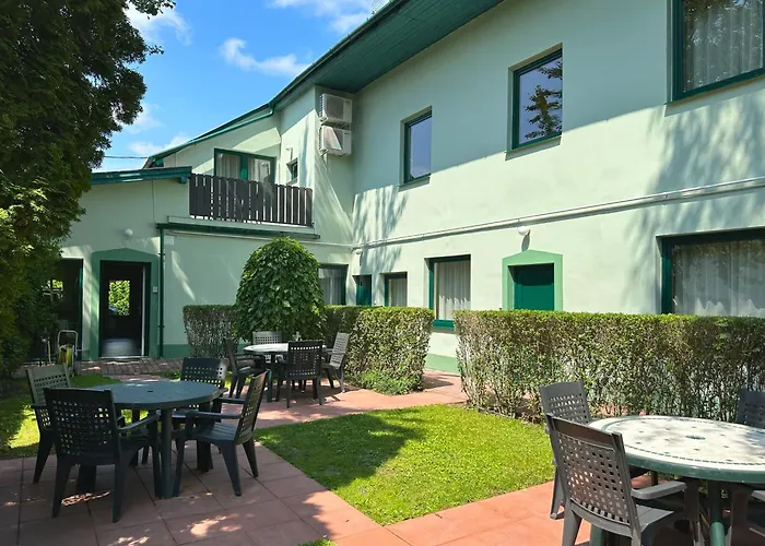 Írisz Panzió Hotel Budapest