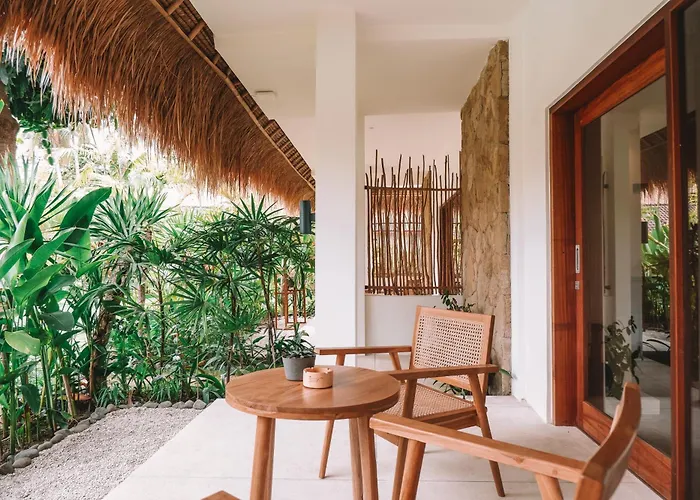 Reset Lombok Hotel Kuta 