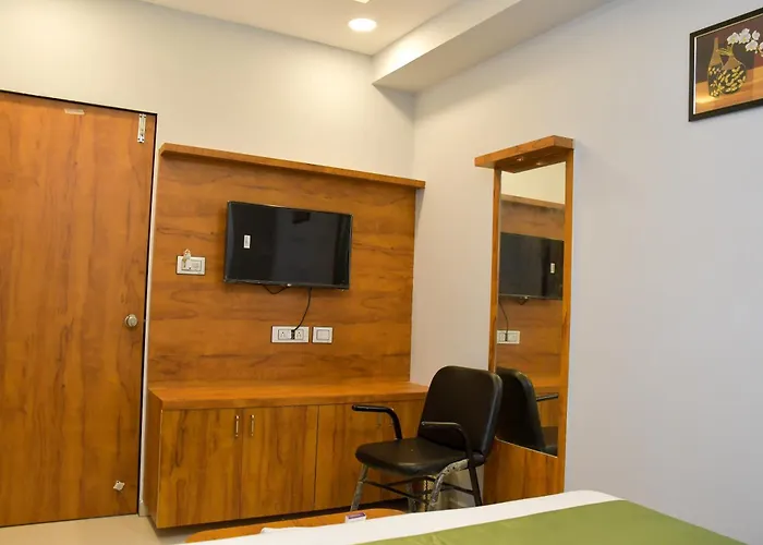 Hotel Green Park Gandhinagar