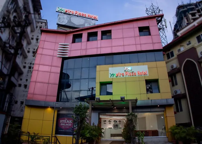 Metro Plaza Hotel By Rak Rooms, Mangaluru