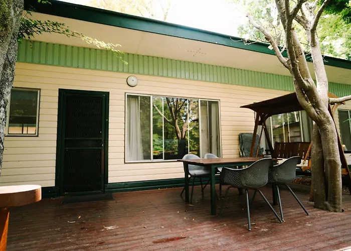 Alpine Riverside Cottages Porepunkah