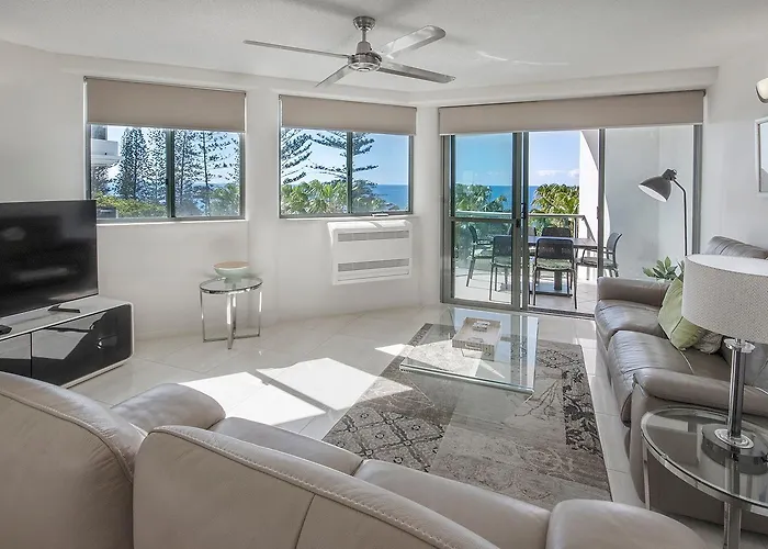 Malibu Apartments Mooloolaba