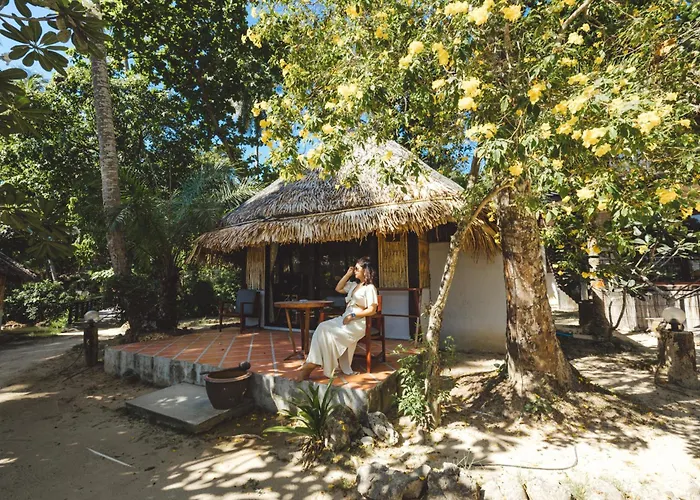 Thapwarin Resort - Green Hotel Koh Ngai