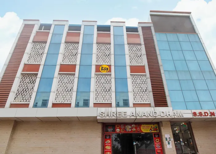 Itsy Hotels Shree Anand Dham, Vrindavan