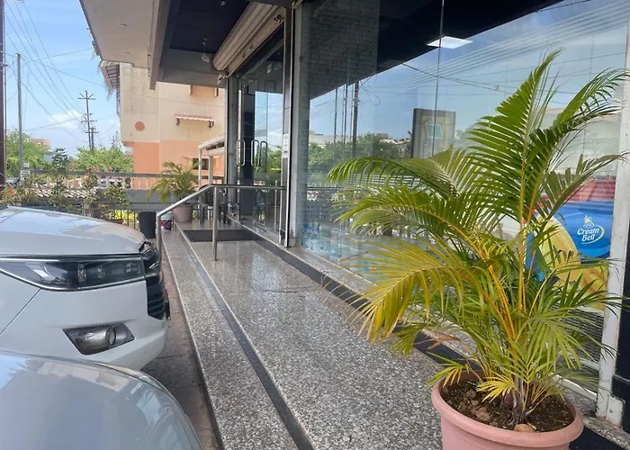 Kamat'S Hilltop Leisure Dona Paula