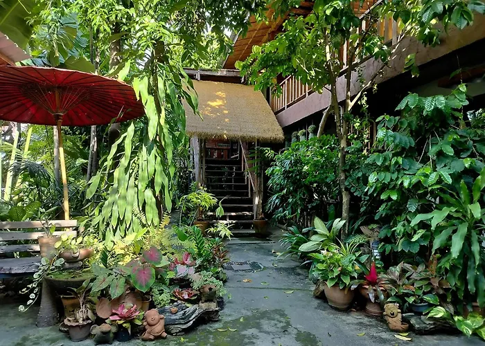Oldy De Garden Aparthotel Chiang Mai