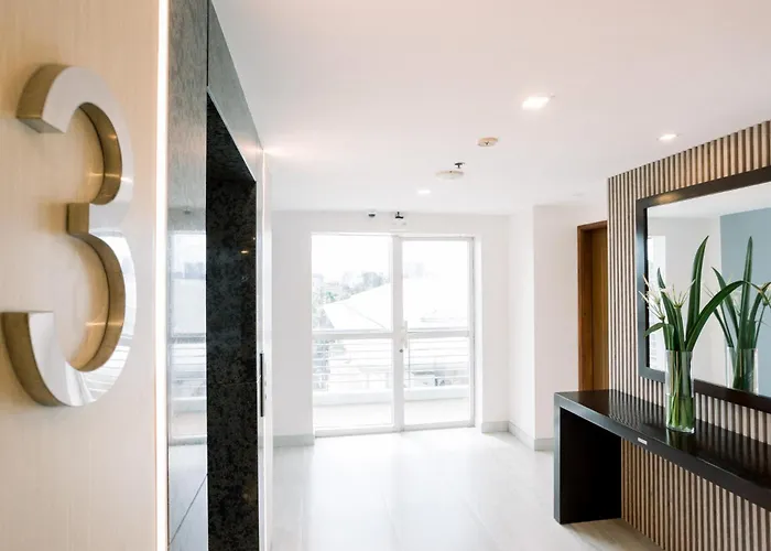 Allure Hotel & Suites Cebú