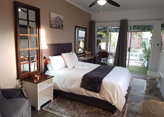 The Oak Treehouse Bnb 64 Berry Str Queenstown