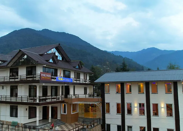 Pink Park By Panache Hotels Bir 
