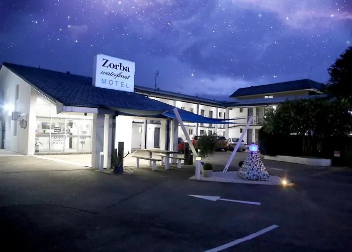 Zorba Waterfront Motel Batemans Bay