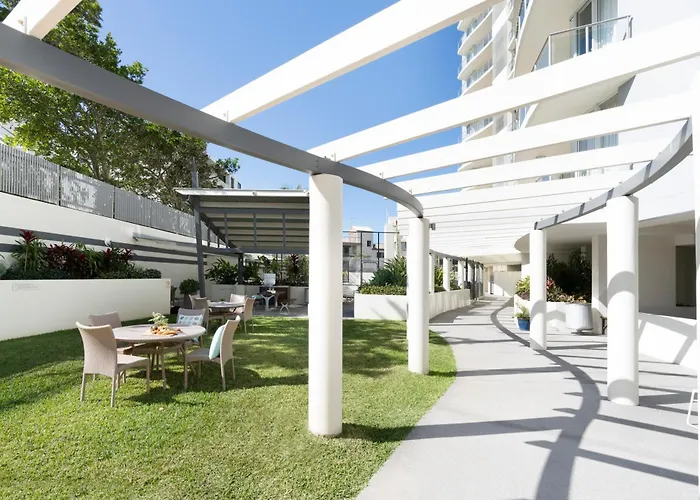 Aspect Caloundra Aparthotel