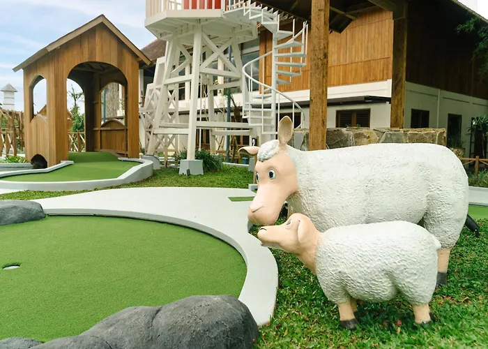 Novus Giri Resort & Spa Puncak