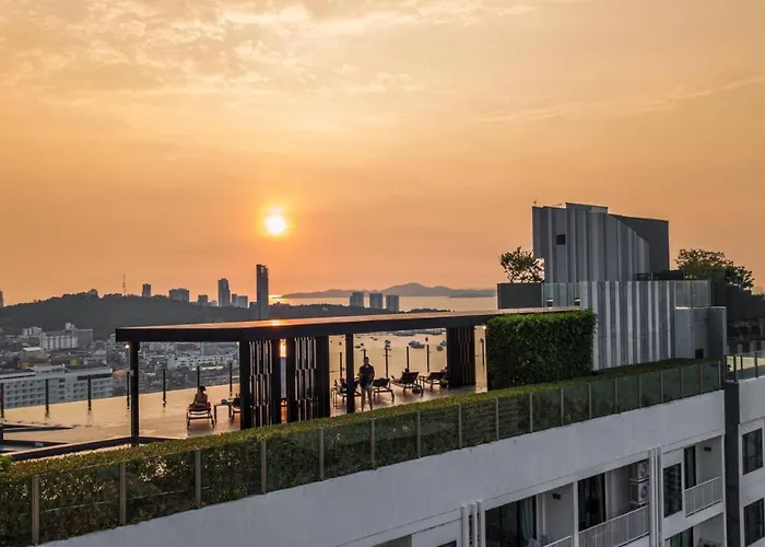 The Base Pattaya By Nami Aparthotel