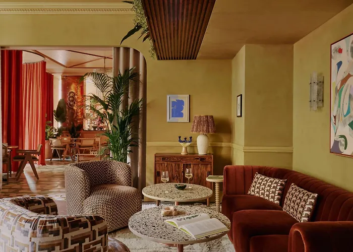 Ember Locke Kensington Hotel London