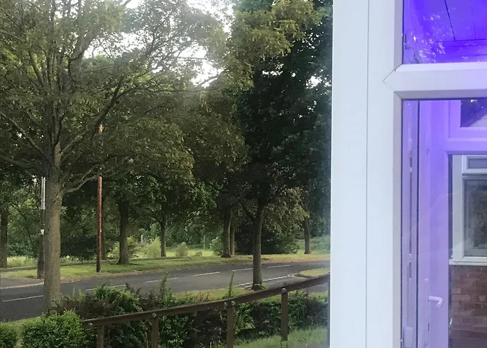 Birmingham Great Barr Property Near Junction 7 M6