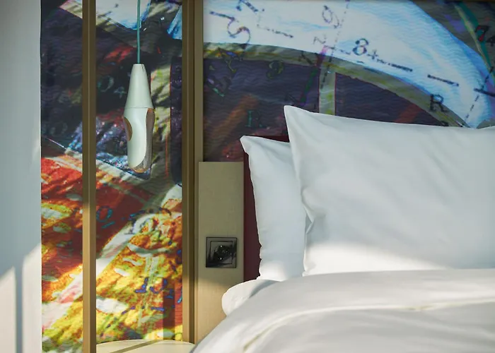 HotelsInntel s Den Haag Marina