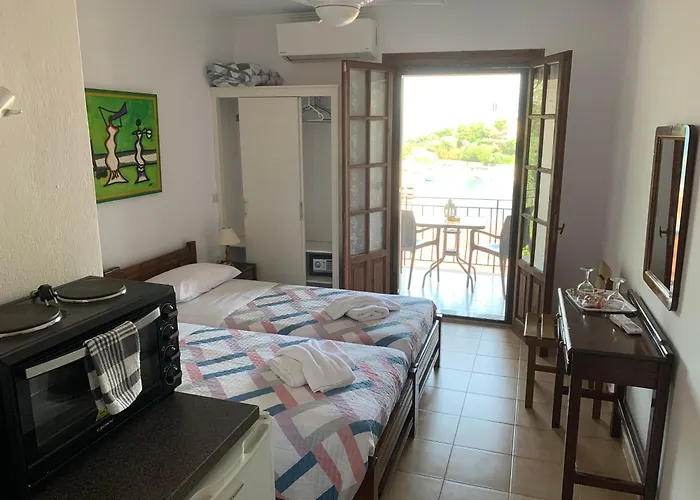 Villa Perris Studios Kassiopi