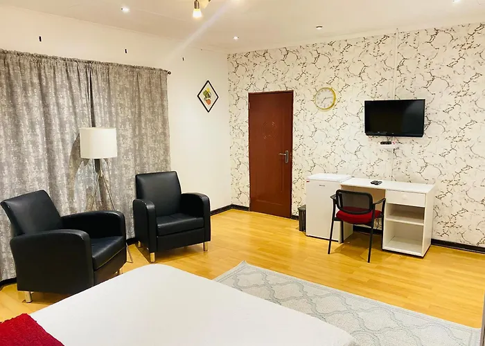 Airport Royal Guest House Kempton Park